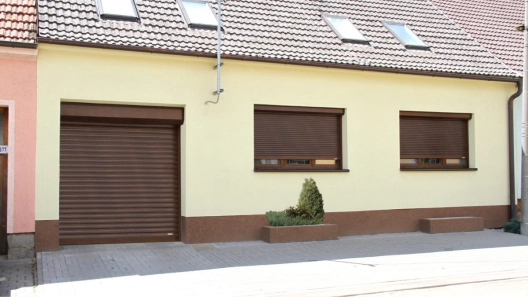 LOMAX Referenzen – Rolltore