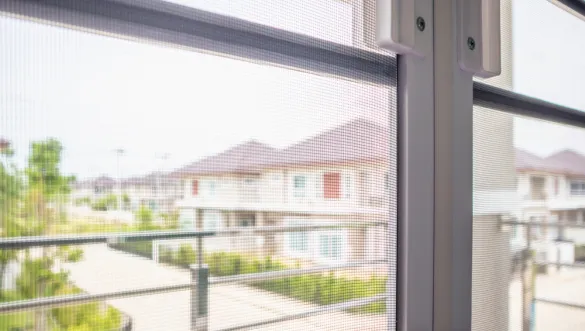 Fliegengitter für Fenster